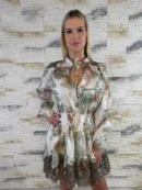 Moteriška lengva suknelė su gyvūnų raštu